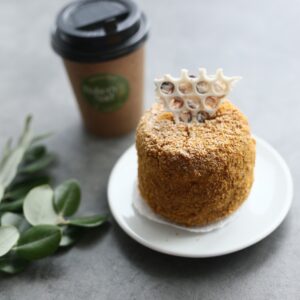 медовое пирожное